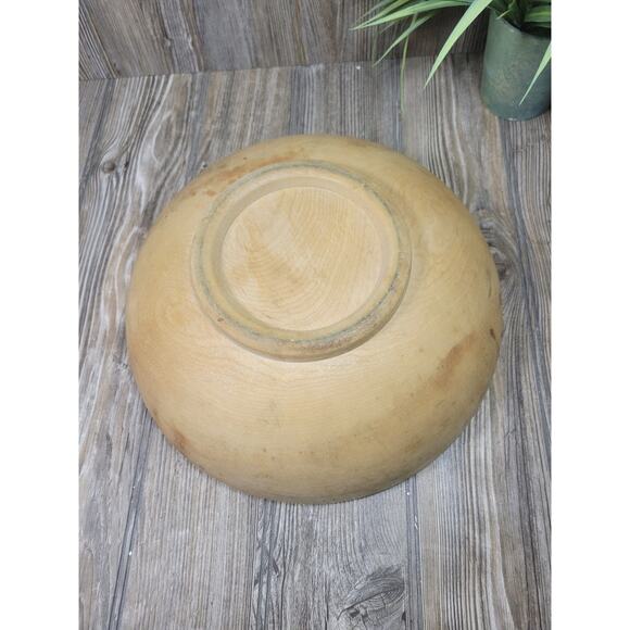 Vintage Round Wooden Bowl, Primitive Condition 12" - Picture 4 of 5